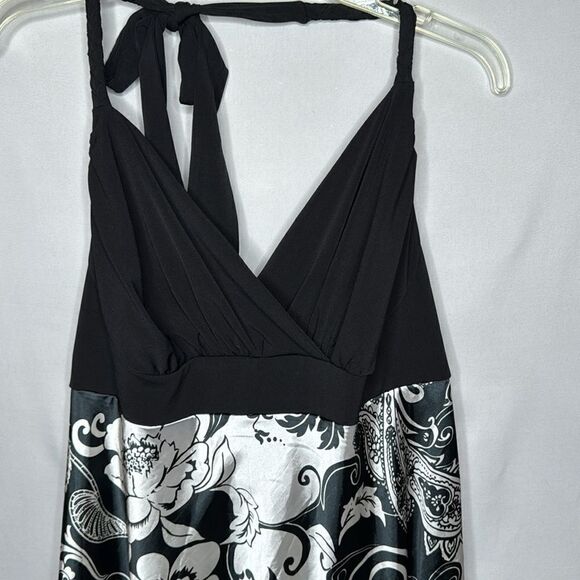 Torrid Tie Halter Handkerchief Jagged Hem Shimmery Material Dress. Size 2X. - Picture 2 of 9